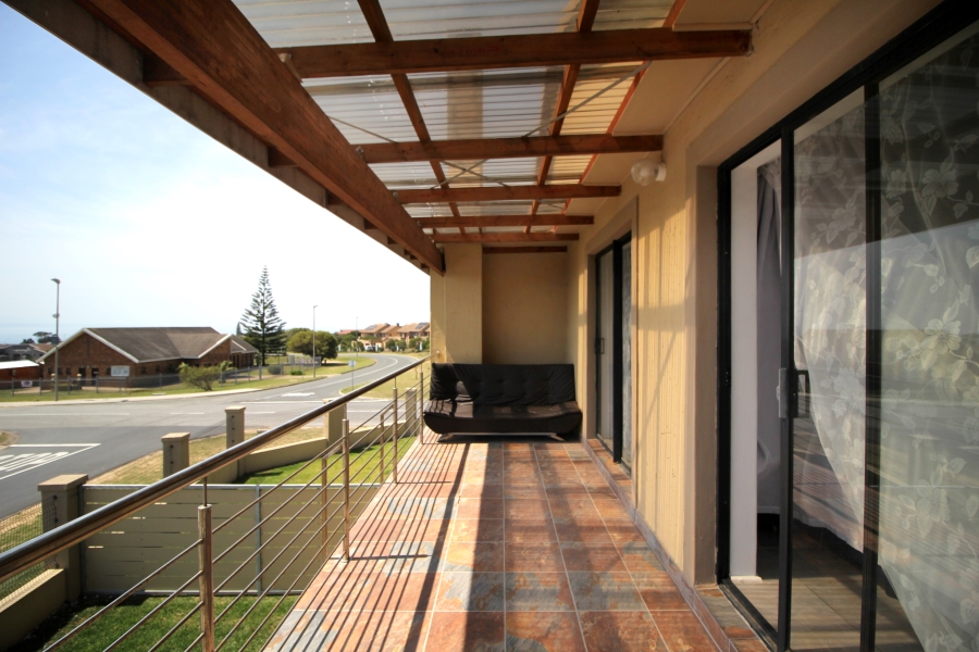 3 Bedroom Property for Sale in Heiderand Western Cape